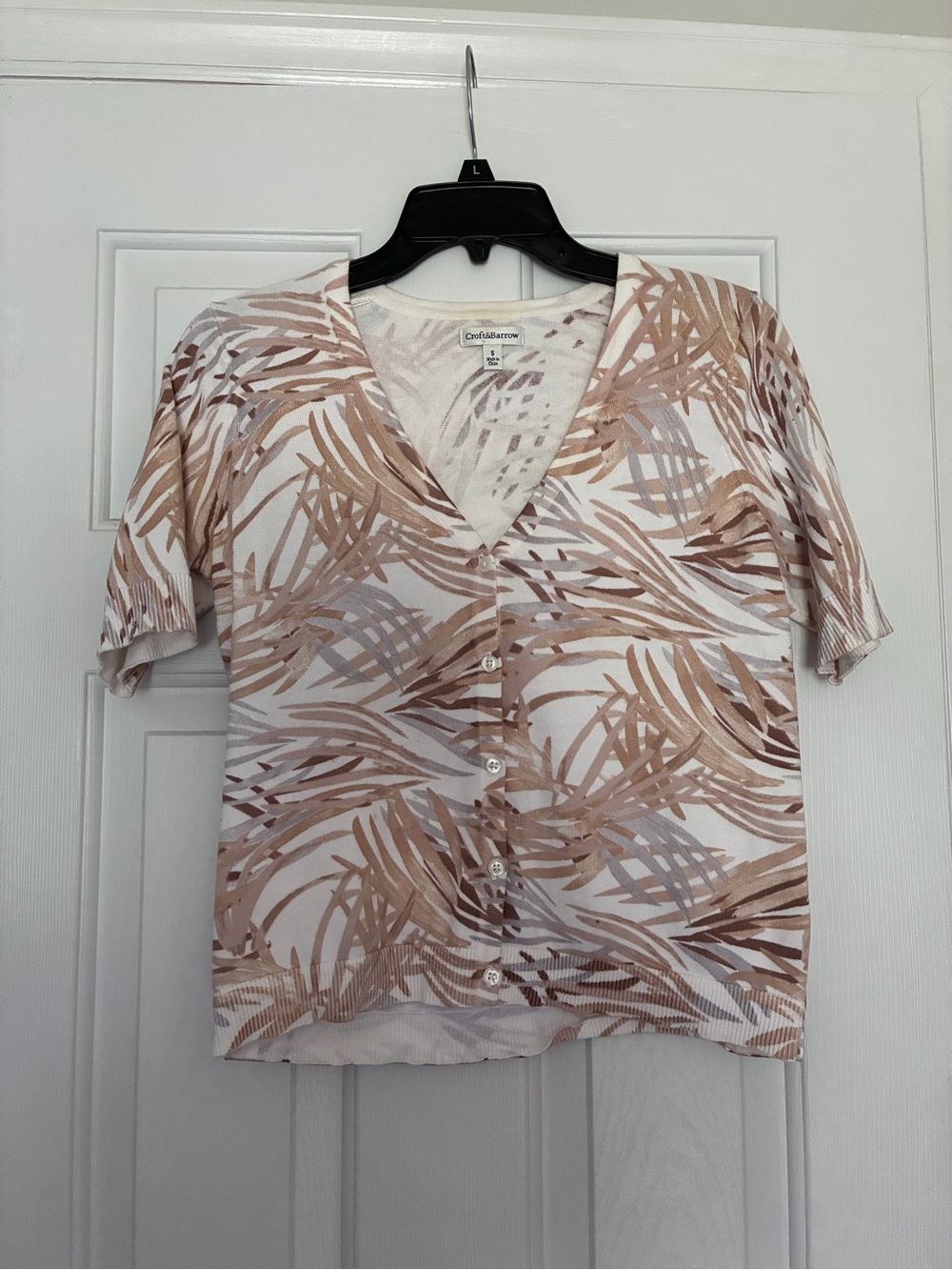 croft & barrow White Button-Front Top with Tan Leaf Print